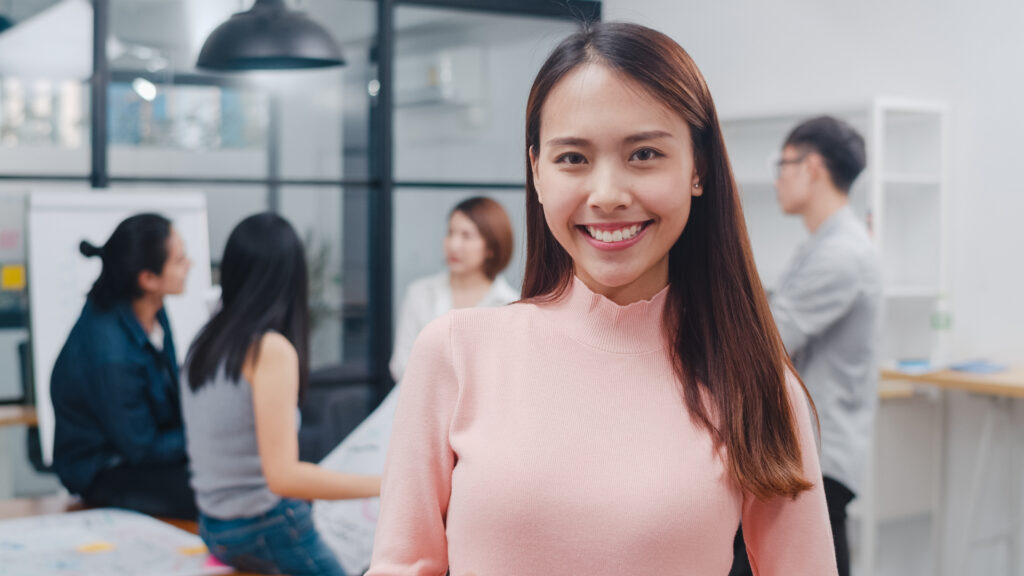 Permanent vs Contract Employees: Which Employment Model Is Right for Your Business?
