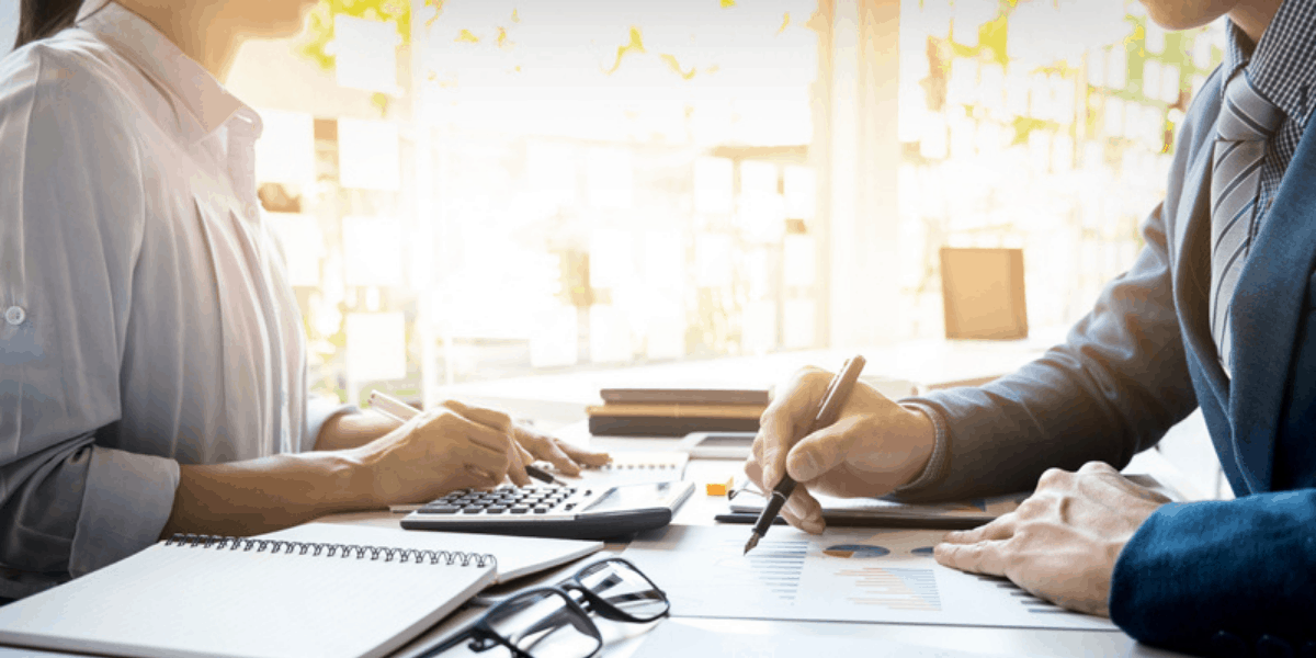 Find out what are the benefits of being a contract employee